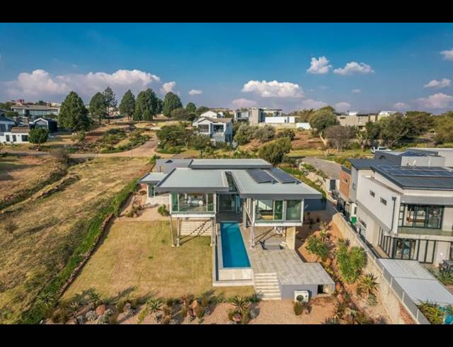 5 BEDROOM HOUSE FOR SALE IN EYE OF AFRICA